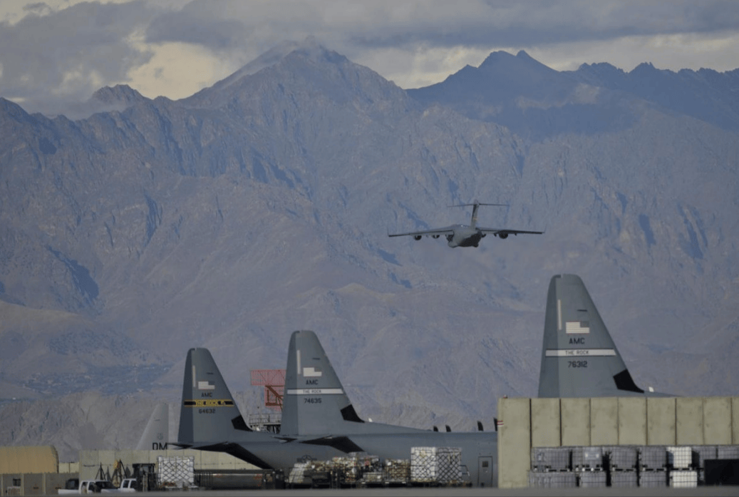 中阿边境不能有美军，阿富汗防长定了调，不介意和美国再打20年