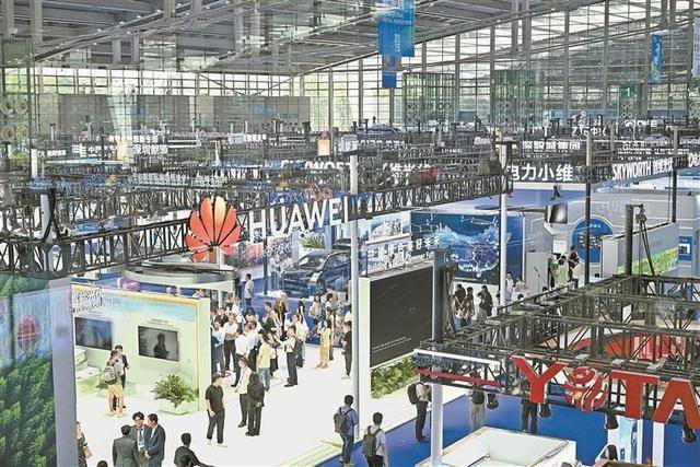 【深圳特区报】2025国际数字能源展在深圳开幕